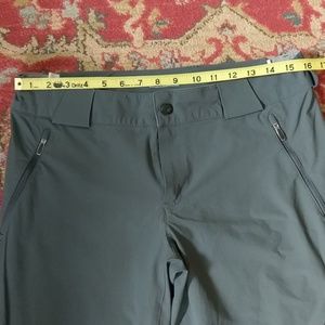 Columbia hiking pants, size 10